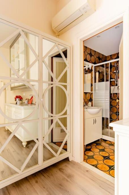 Charming Studio Next To The Duomo ฟลอเรนซ์ ภายนอก รูปภาพ