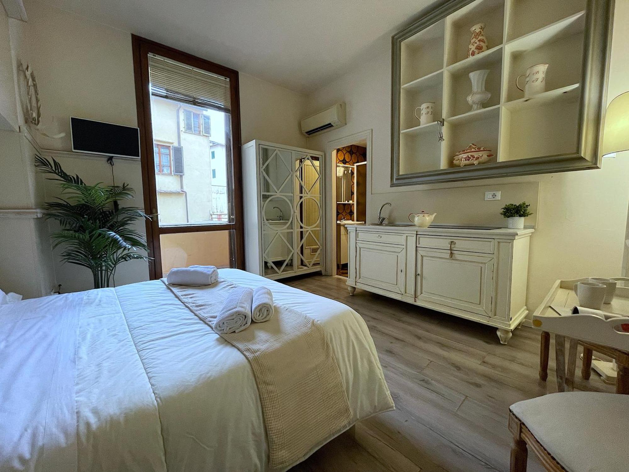 Charming Studio Next To The Duomo ฟลอเรนซ์ ภายนอก รูปภาพ