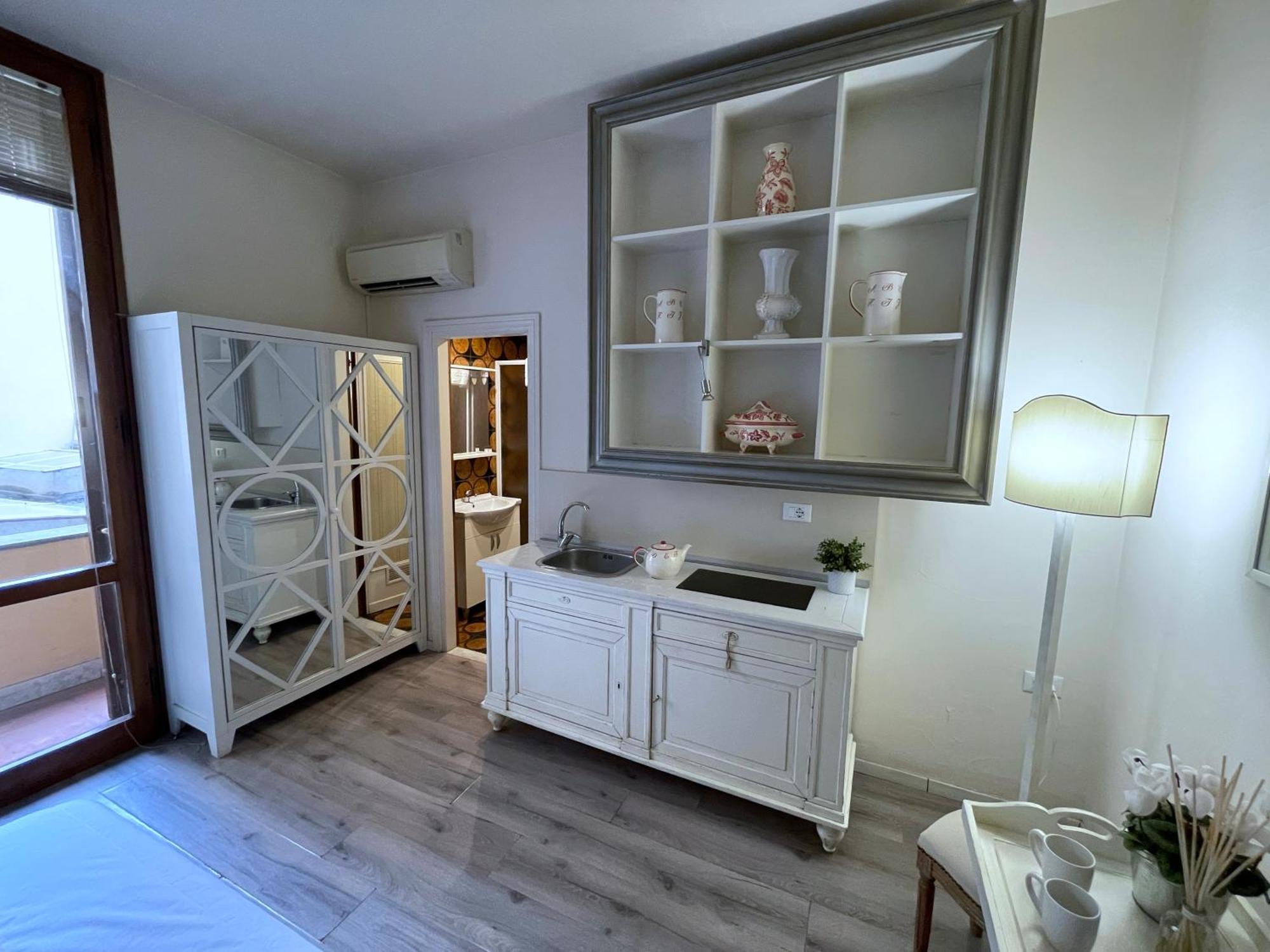 Charming Studio Next To The Duomo ฟลอเรนซ์ ภายนอก รูปภาพ